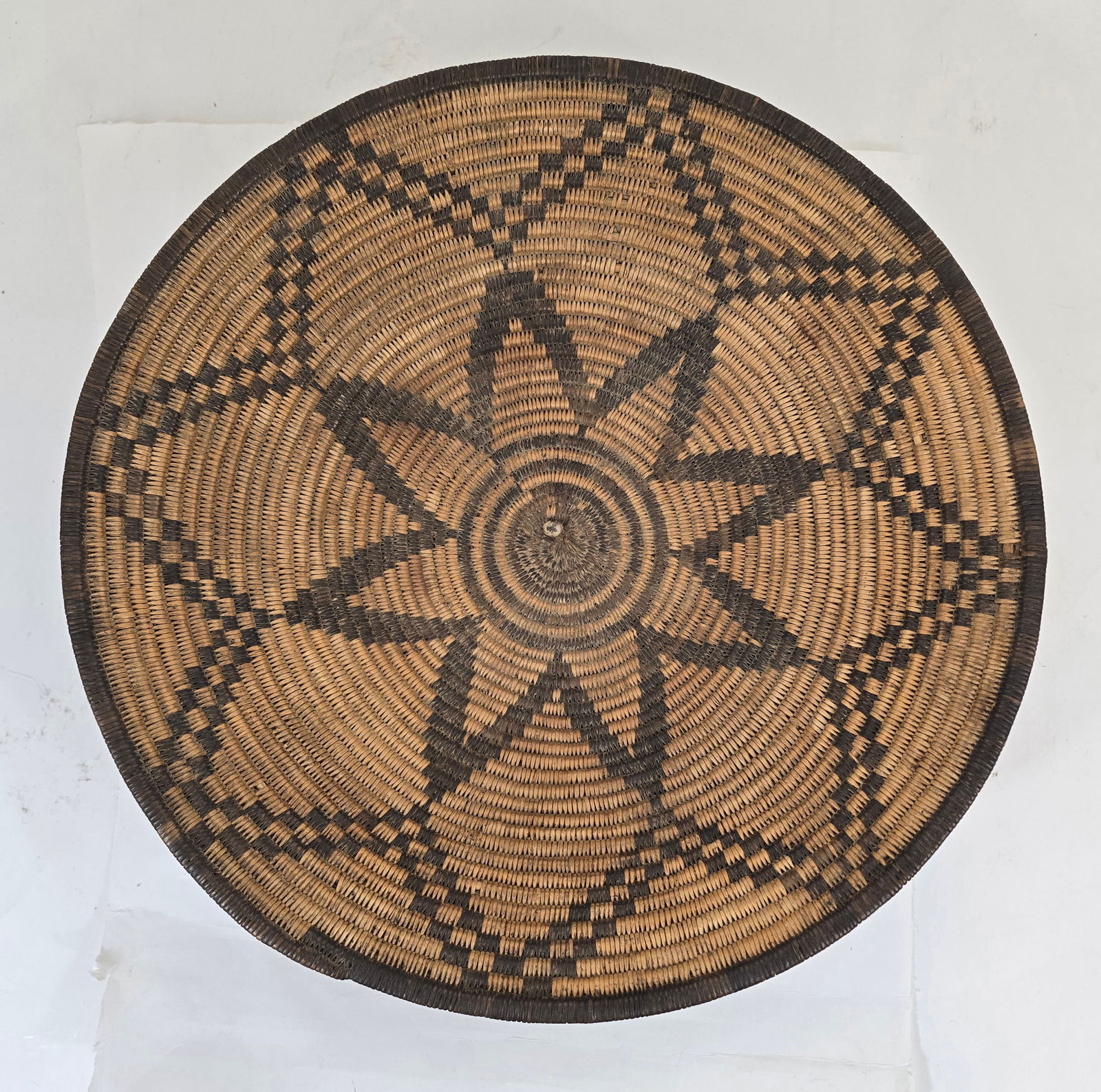 Early Apache basket - 2