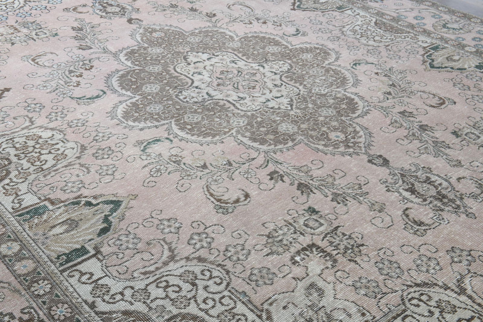 9'7x12'4 ft, OVERSIZED PERSIAN RUG - 15