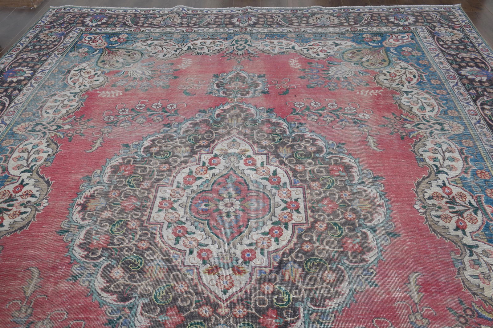 9'2x12'2 ft, OVERSIZED PERSIAN RUG - 5