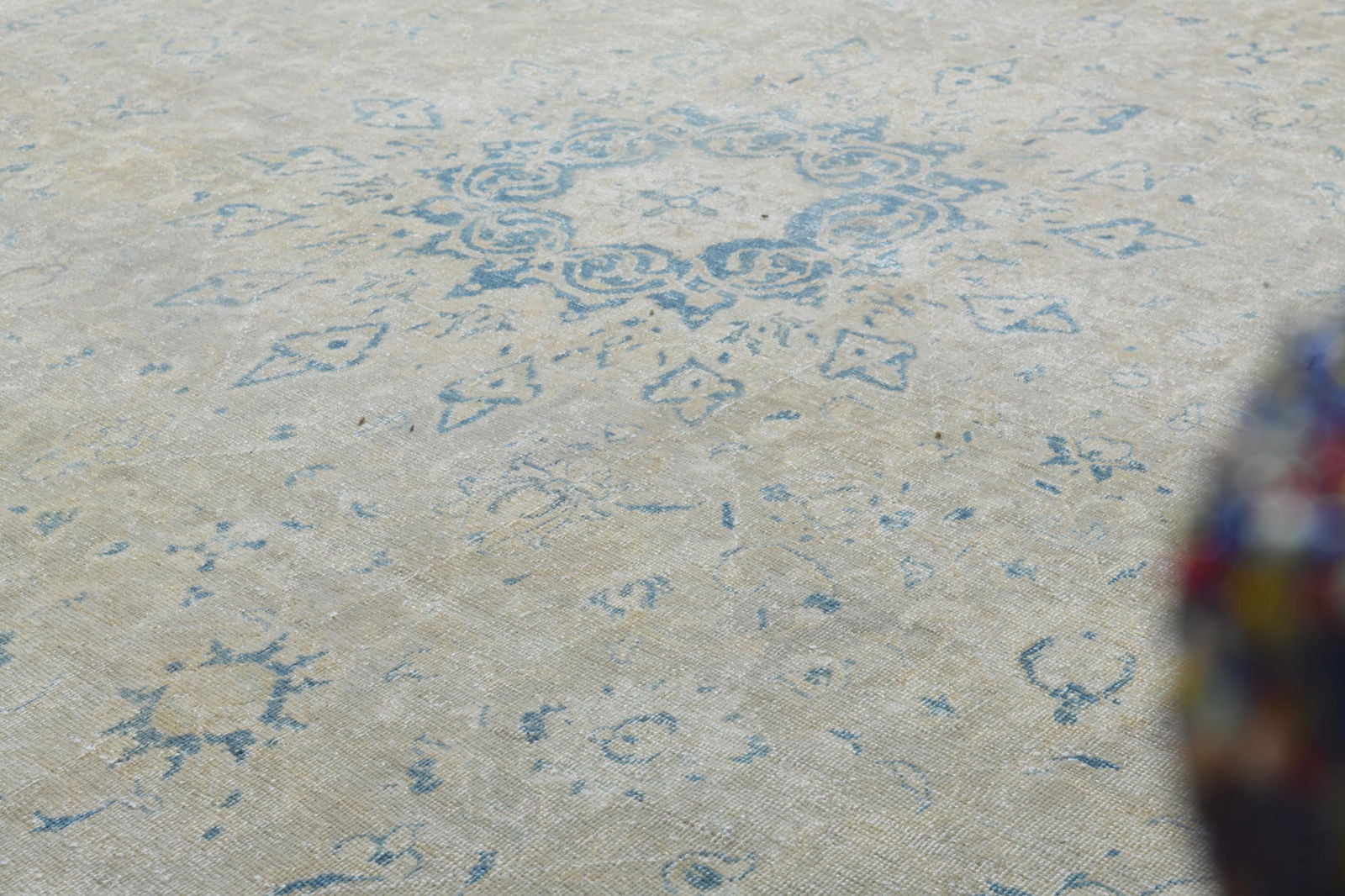 9.4x13.1 ft, NEUTRAL MINIMALIST RUG - 17