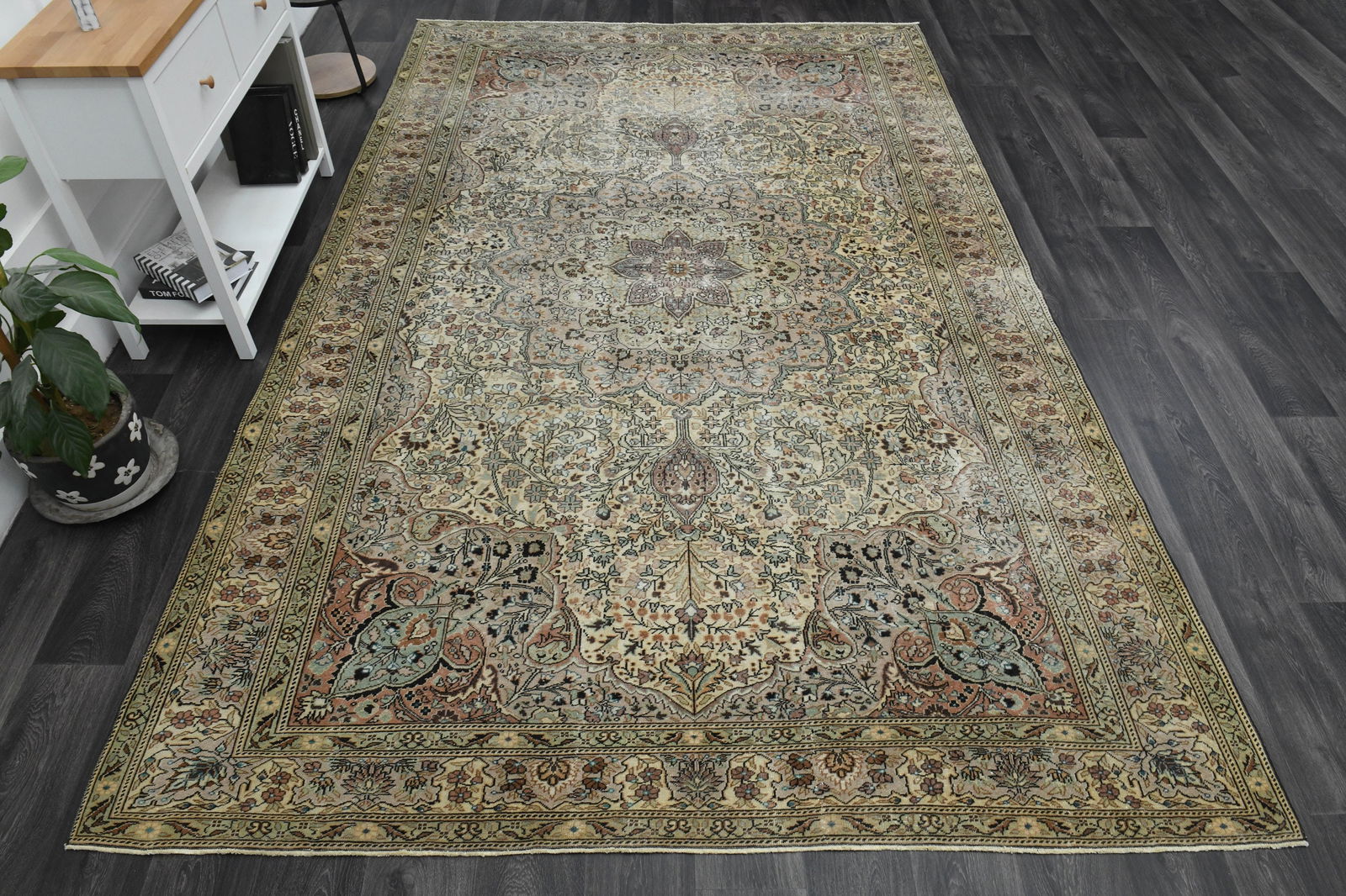 7.6x11.7 ft, OVERSIZED NEUTRAL RUG - 11