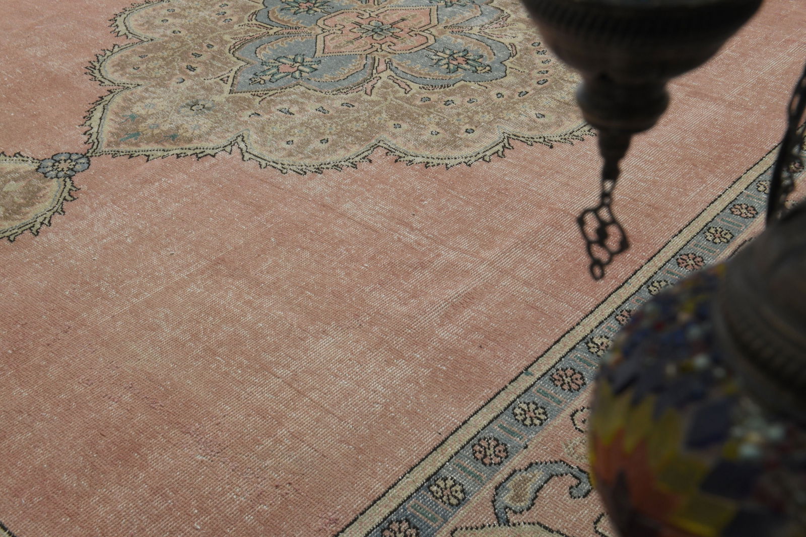 9.5x12.2 ft, PINK OVERSIZED RUG - 16