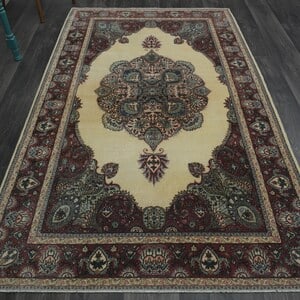 4.6x7.8 ft, VINTAGE Rug, Turkish: Title: 4.6x7.8 ft, VINTAGE Rug, Turkish Description: This Turkish one-of-a-kind Anatolian Vintage Rug is hand-knotted and handwoven by the most skilled artisans who use pure wool, in muted, natural