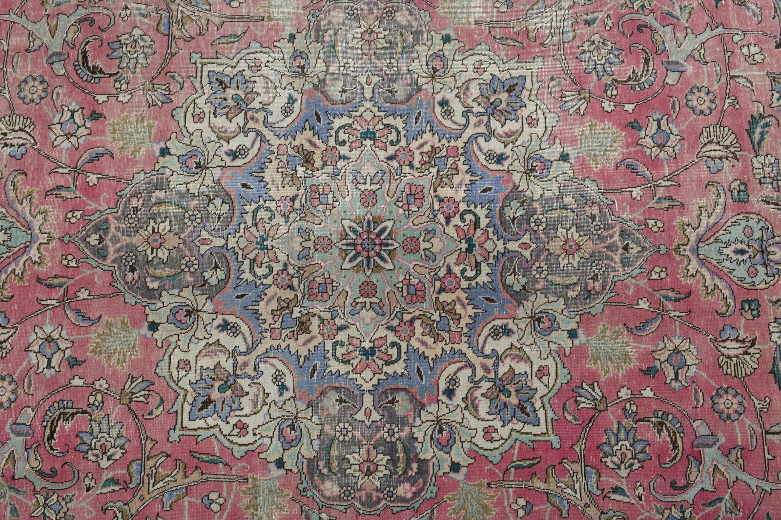 9.6x12.7 ft, PINK PALACE RUG - 12
