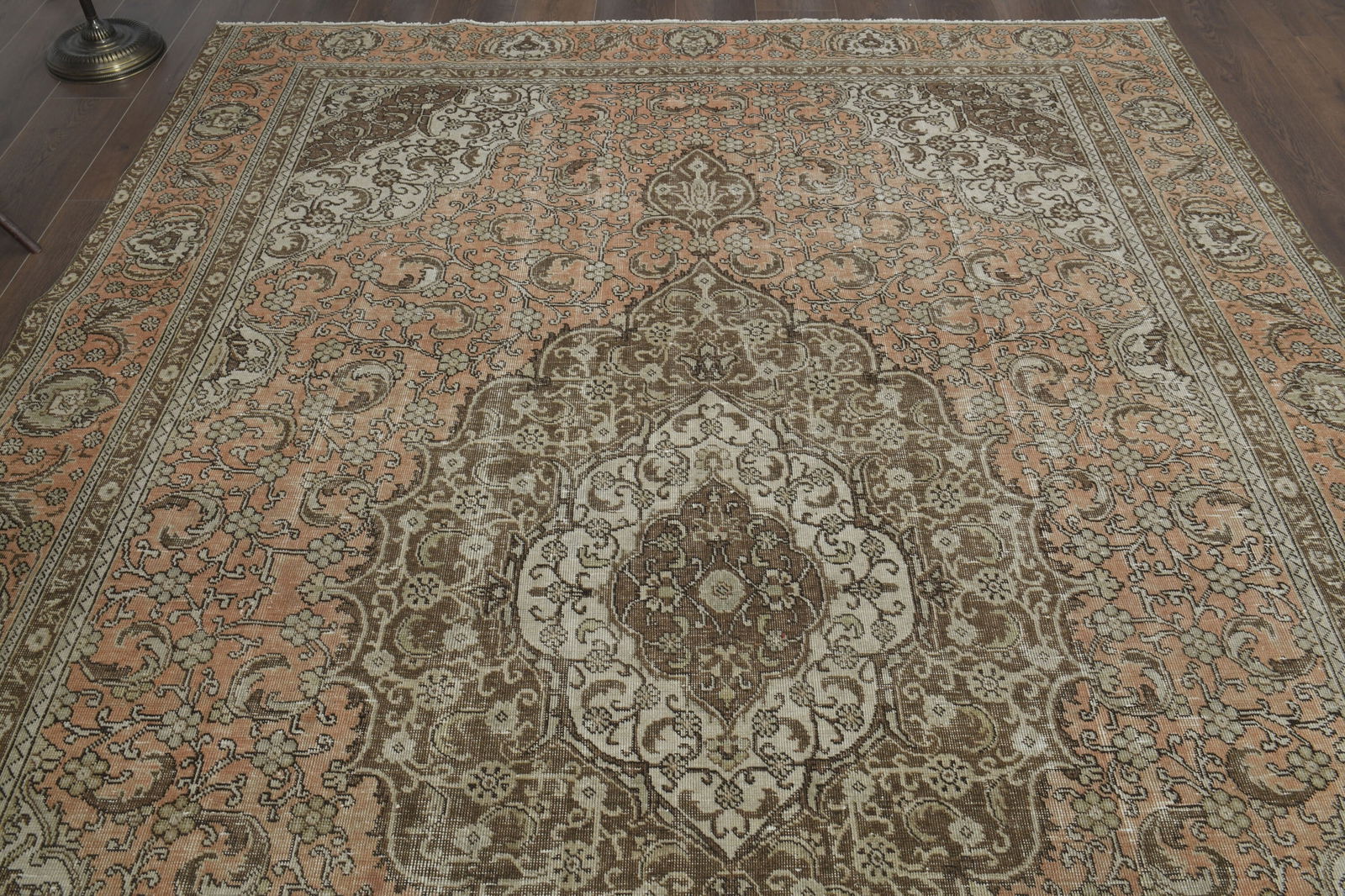 7.4x10.5 ft, HAND KNOTTED RUG - 15