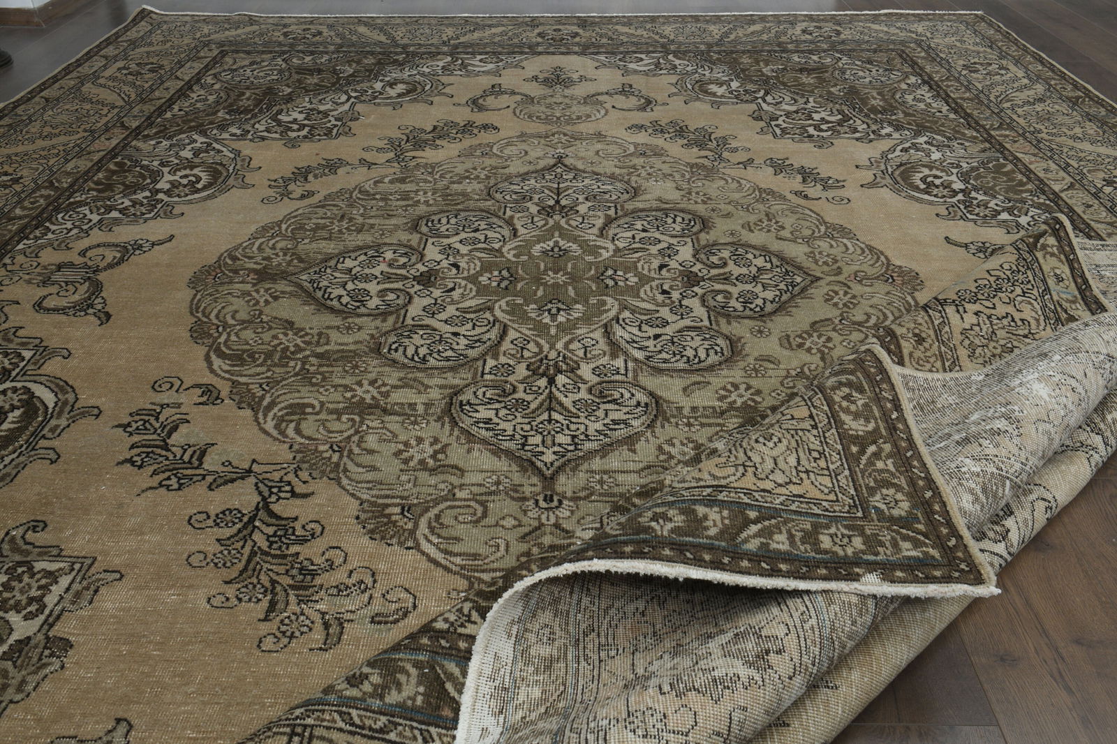 9.8x12.9 ft, OVERSIZED ORANGE BROWN - 18