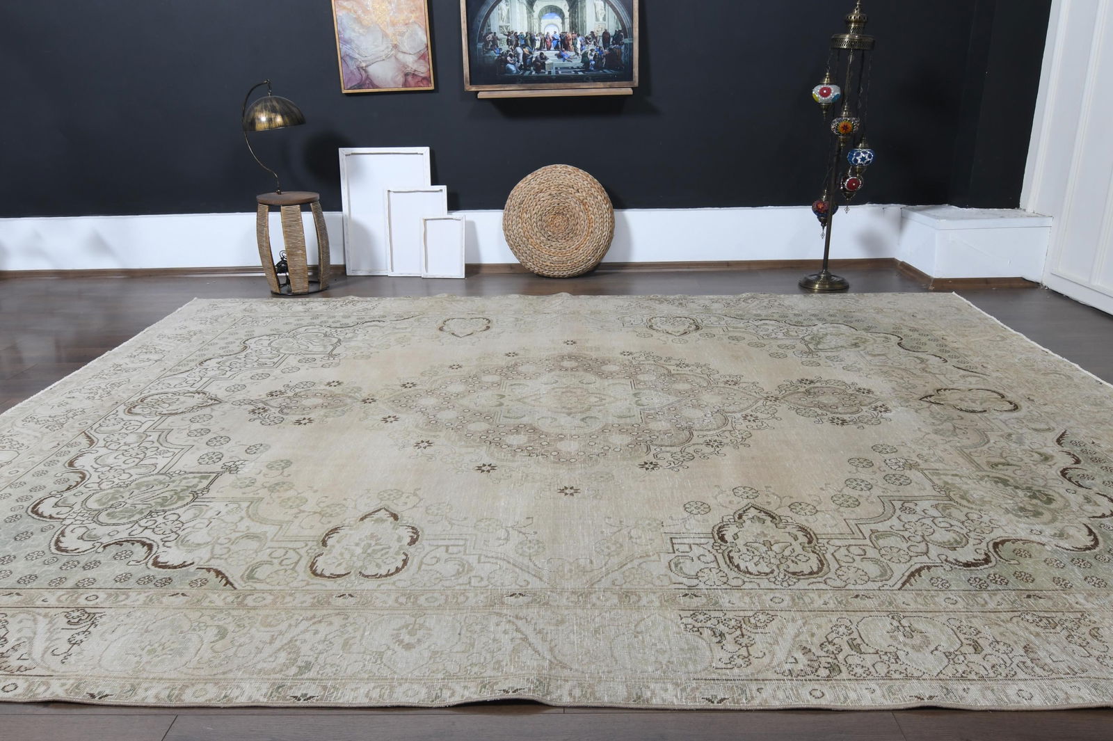 9.4x12.2 ft, OVERSIZED NEUTRAL RUG - 19