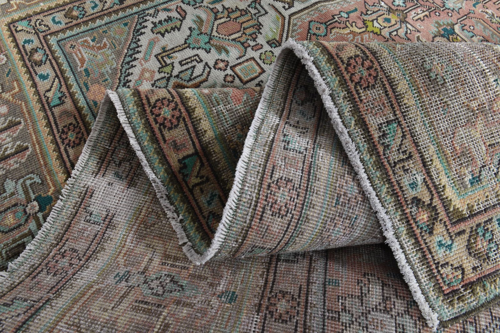 7'9x11 ft, OVERSIZED PERSIAN RUG, Orange Rug, 8x11 Large Area: Title: 7'9x11 ft, OVERSIZED PERSIAN RUG, Orange Rug, 8x11 Large Area Description: This Turkish one-of-a-kind Anatolian Vintage Rug is hand-knotted and handwoven by the most skilled artisans who use pu