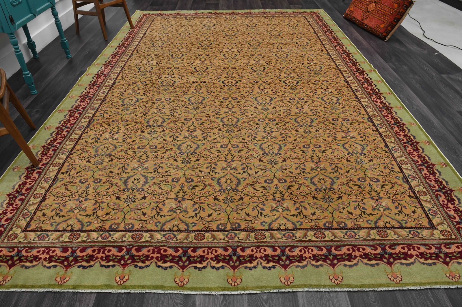 8.5x13 ft, VINTAGE OVERSIZED RUG - 11