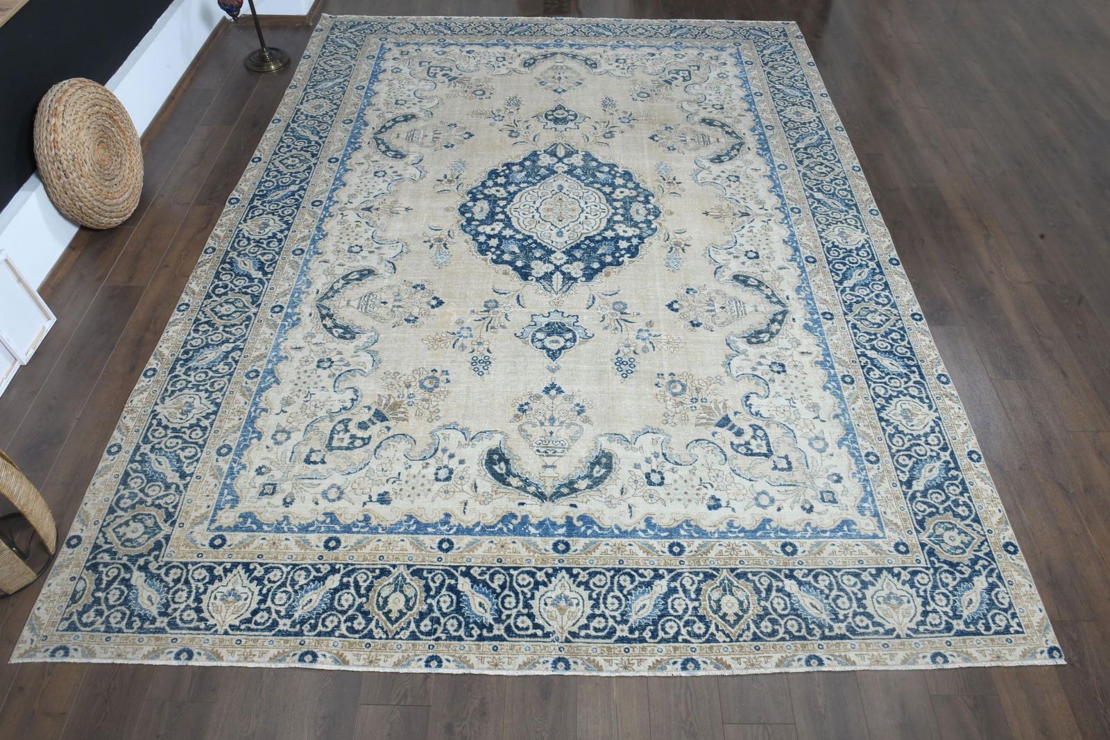 10.7x11.4 ft, ORANGE VINTAGE RUG - 15