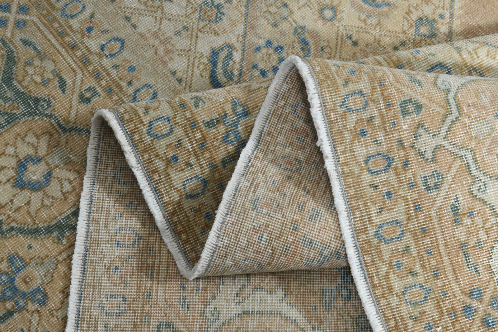 9'5x12'9 ft, ORANGE PERSIAN RUG: Title: 9'5x12'9 ft, ORANGE PERSIAN RUG Description: This Turkish one-of-a-kind Anatolian Vintage Rug is hand-knotted and handwoven by the most skilled artisans who use pure wool, in muted, natural