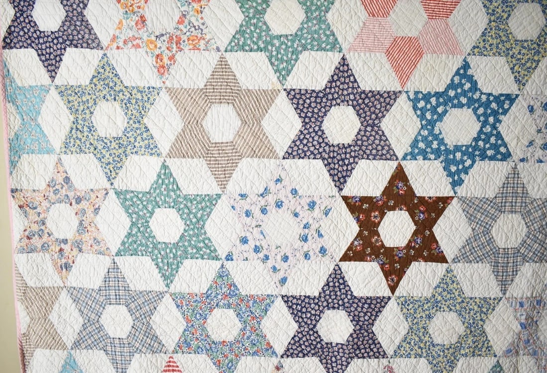 30's Touching Stars Quilt - 2