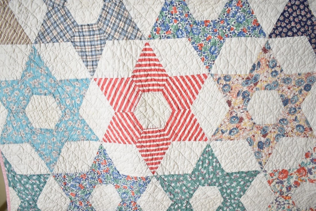 30's Touching Stars Quilt - 3