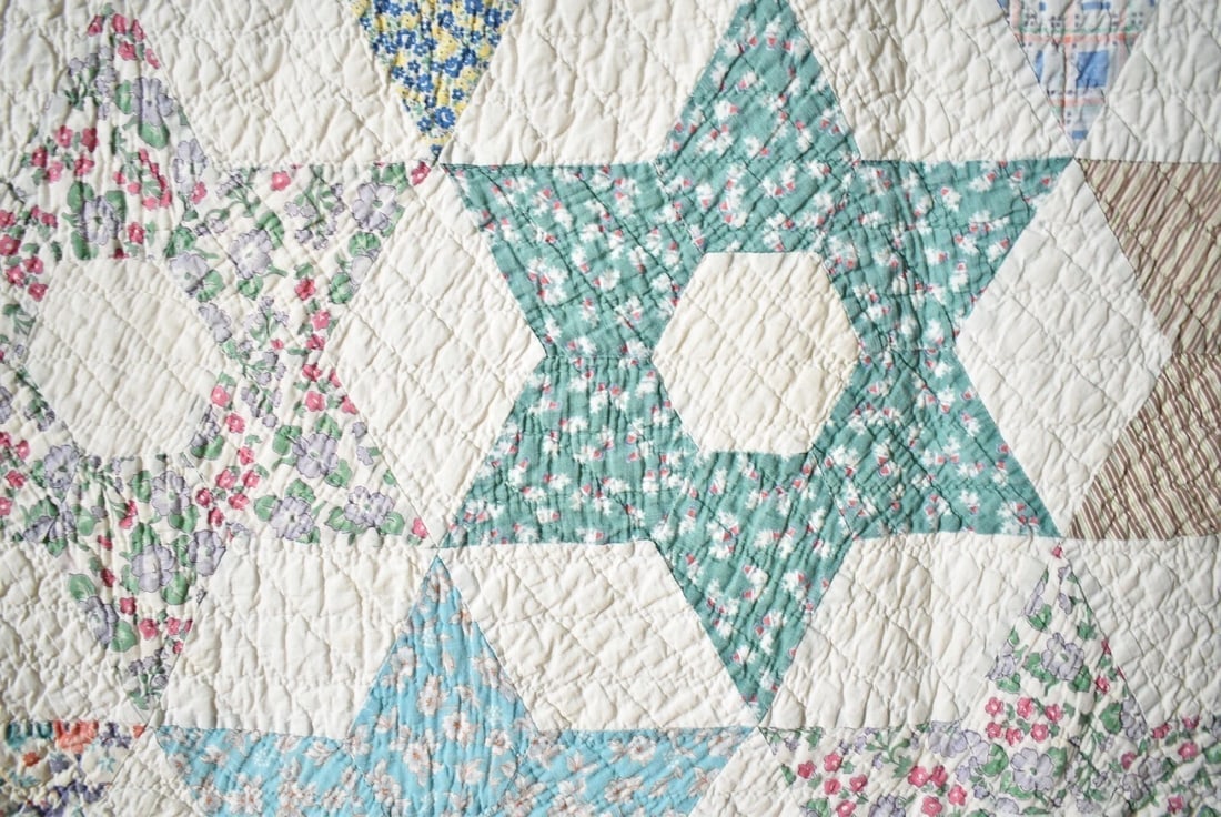 30's Touching Stars Quilt - 4