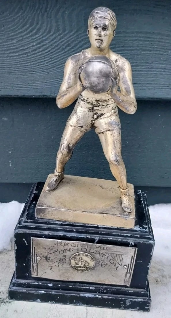 1936 South Dakota Basketball Championship Trophy Figural Shooter 11 Inches: Great looking piece in very good condition. Rare trophy from South Dakota. Large figure looks awesome. Measures 11" tall. Shipping costs include insurance. Shipping:Domestic: Flat-rate of $25.00 to