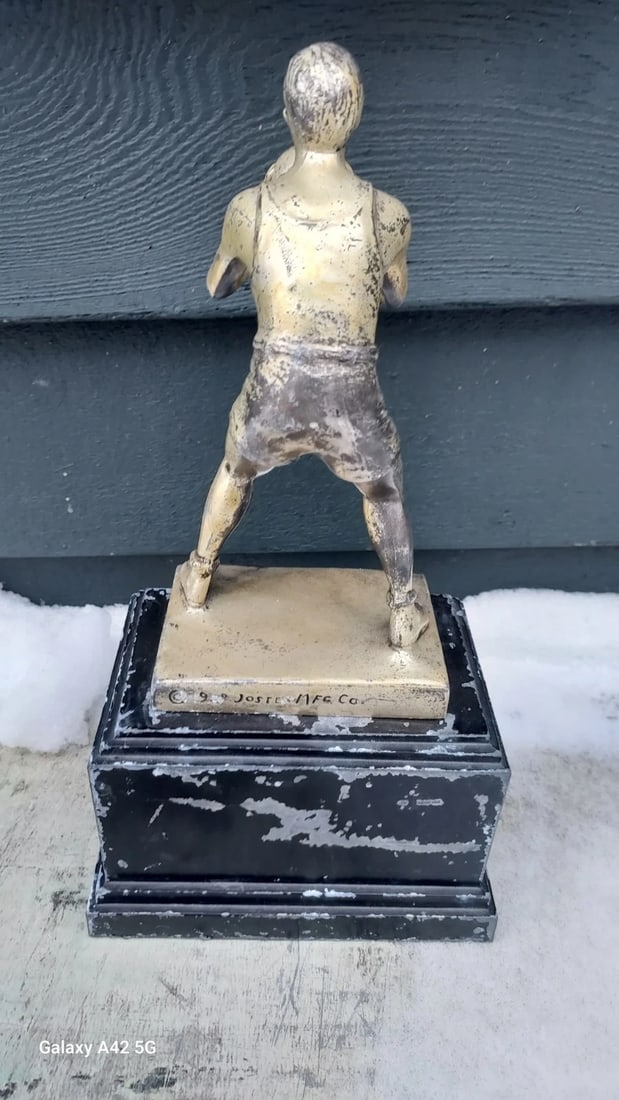 1936 South Dakota Basketball Championship Trophy Figural Shooter 11 Inches - 2