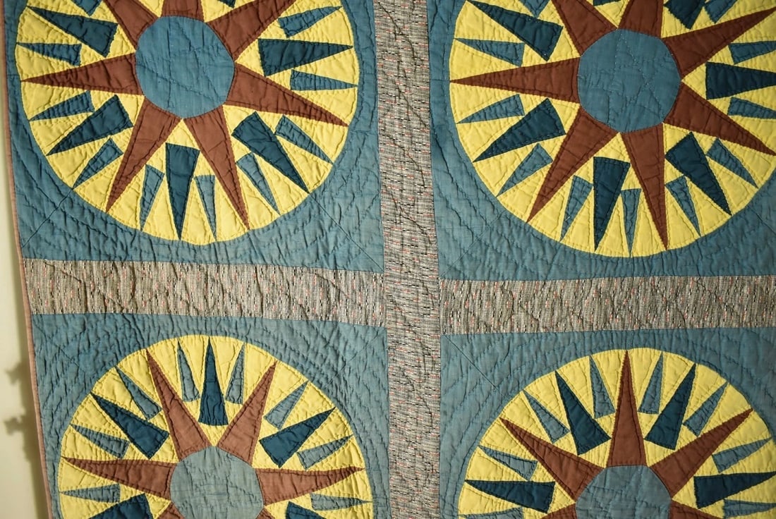 1870's Mariner Compass Quilt - 9