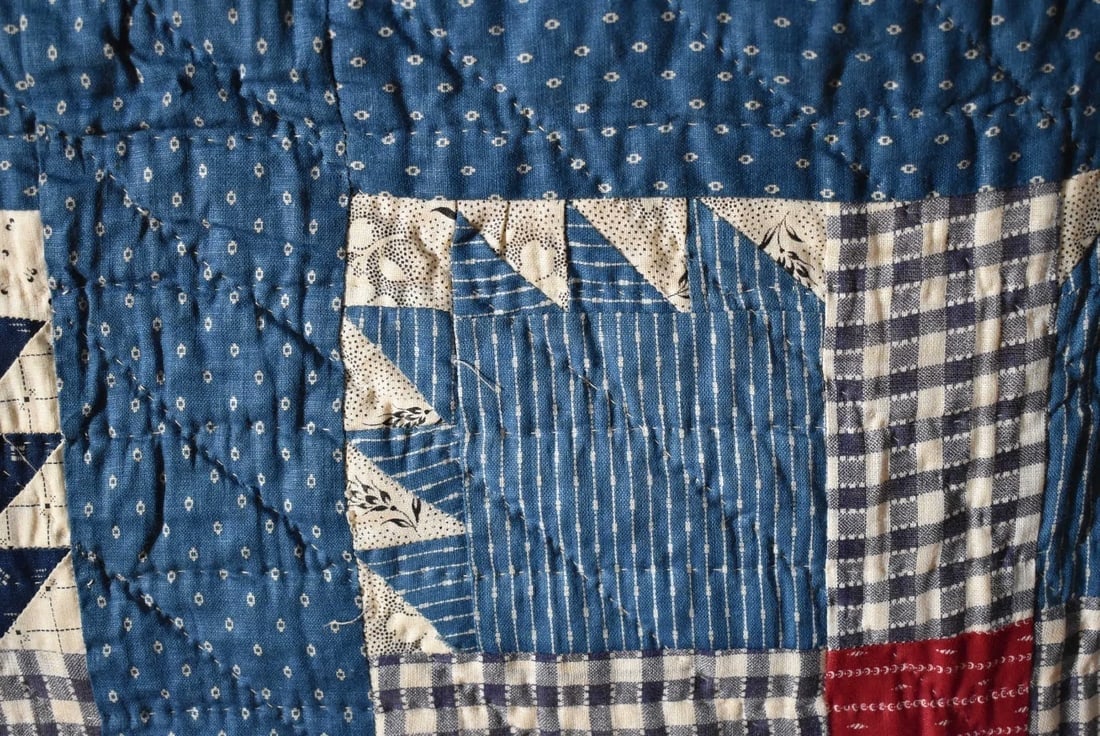 1890's Red, White & Blue Bear Paw Quilt - 6