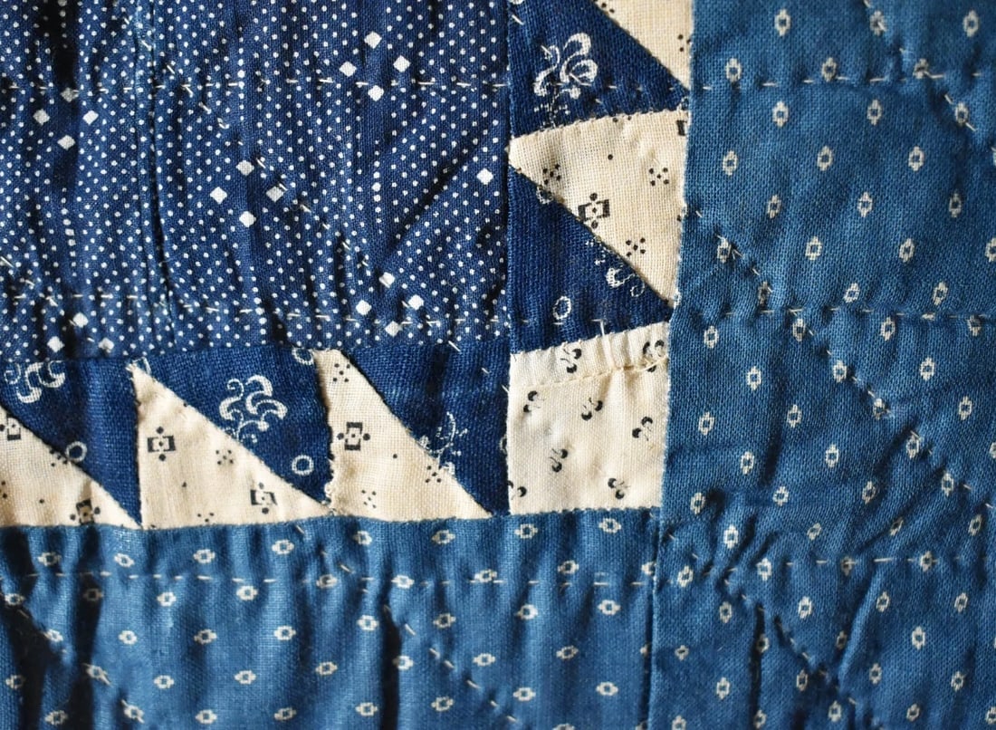 1890's Red, White & Blue Bear Paw Quilt - 8