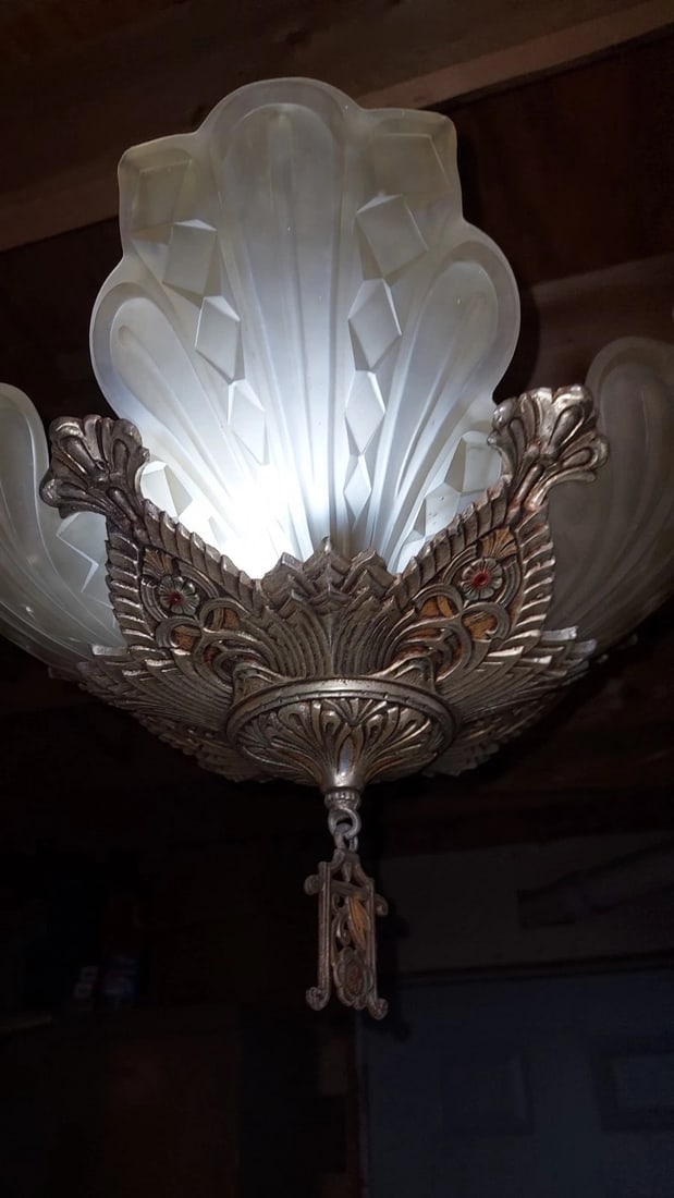 Antique Slip Shade Fixture Aluminum Art Deco Rare shades NO CAP: Great looking piece in excellent condition. Minor chips on shades. Worse one shown. Not seen when on fixture. Widest shades I have ever seen. 5". Beautiful piece. No ceiling cap. Shipping charges