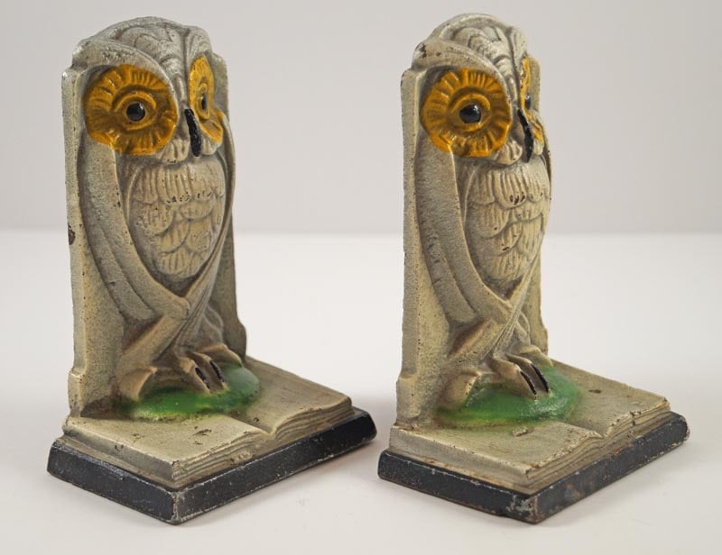 Owl on Book Cast Iron Bookends - 3