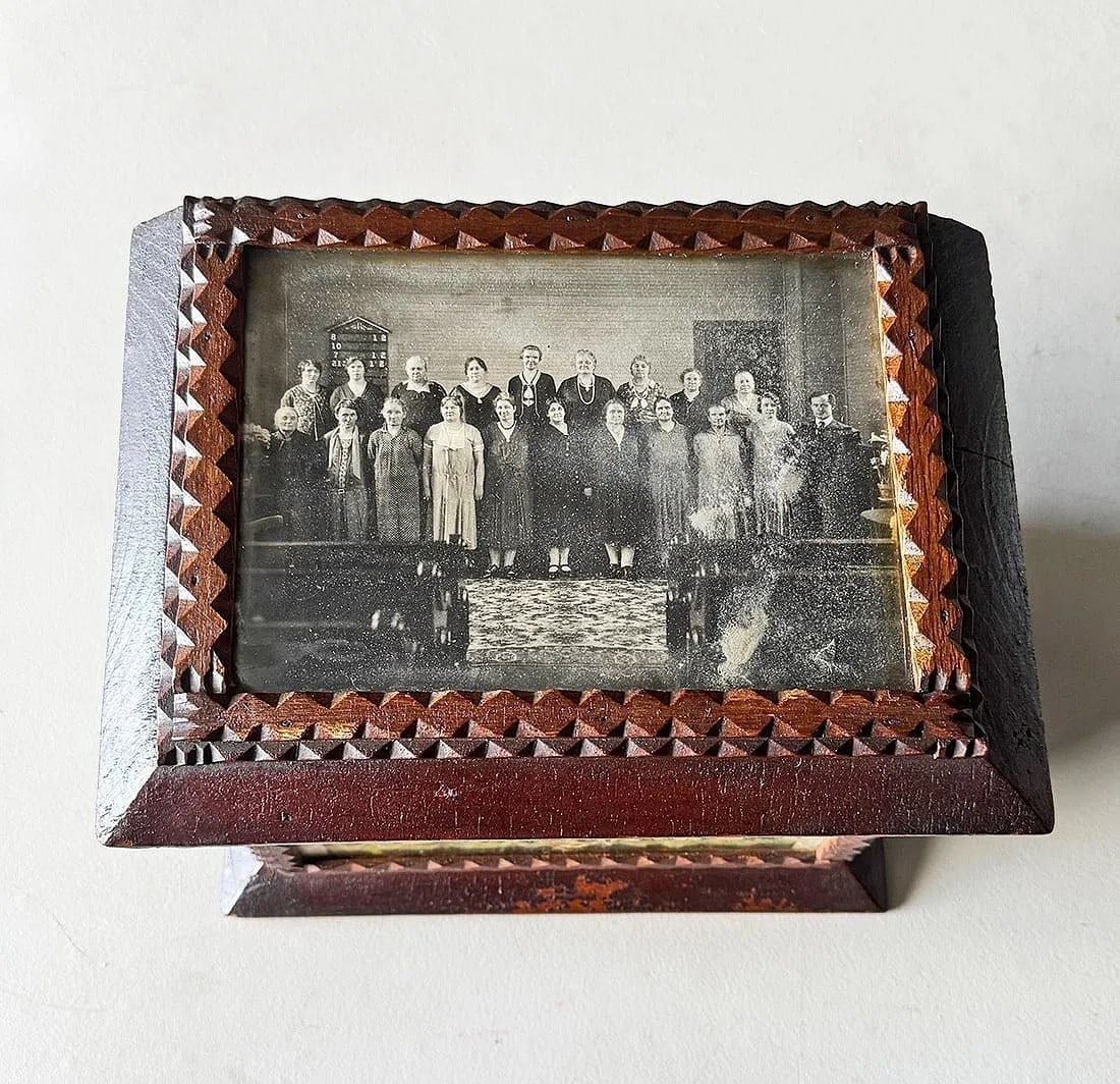 Tramp Art Box with Historical Image & Illustrations - 5