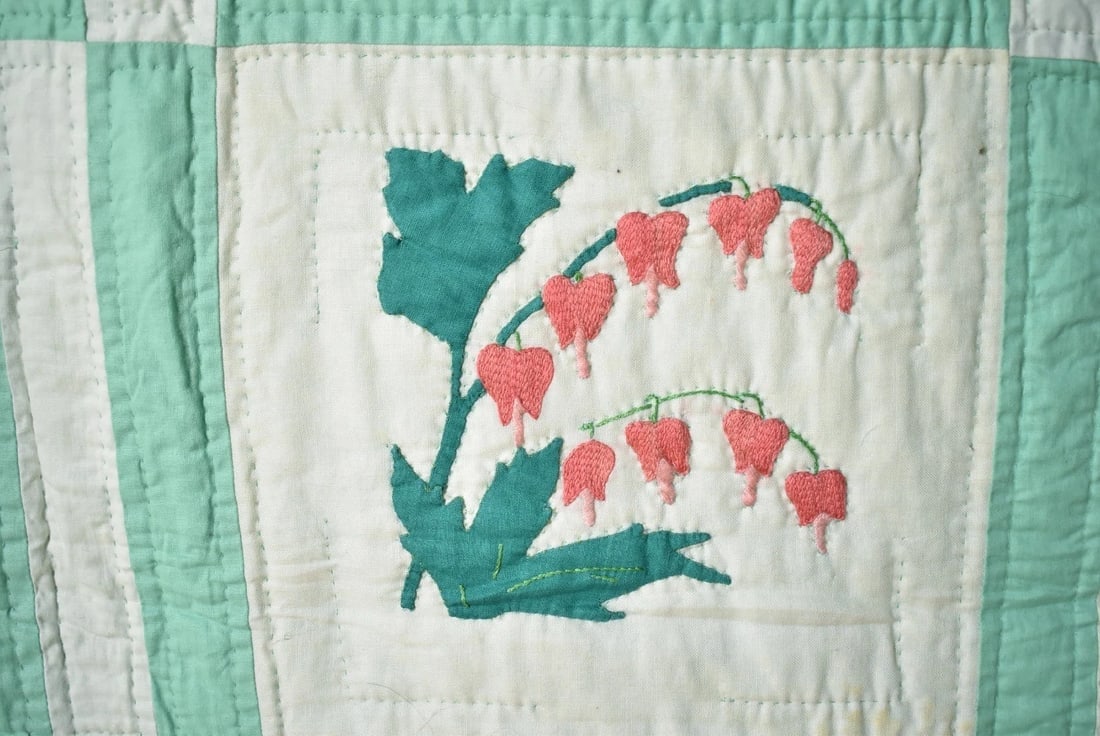 30's "Garden of Flowers" Applique Quilt - 8