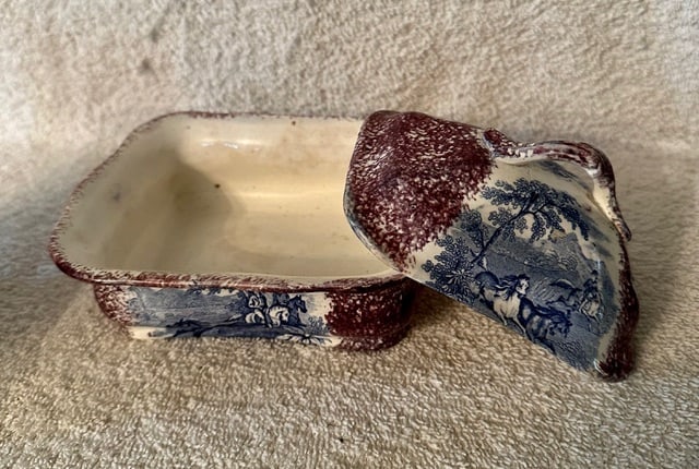 2-Color Staffordshire Box: Peruvian Horse Hunt - 7