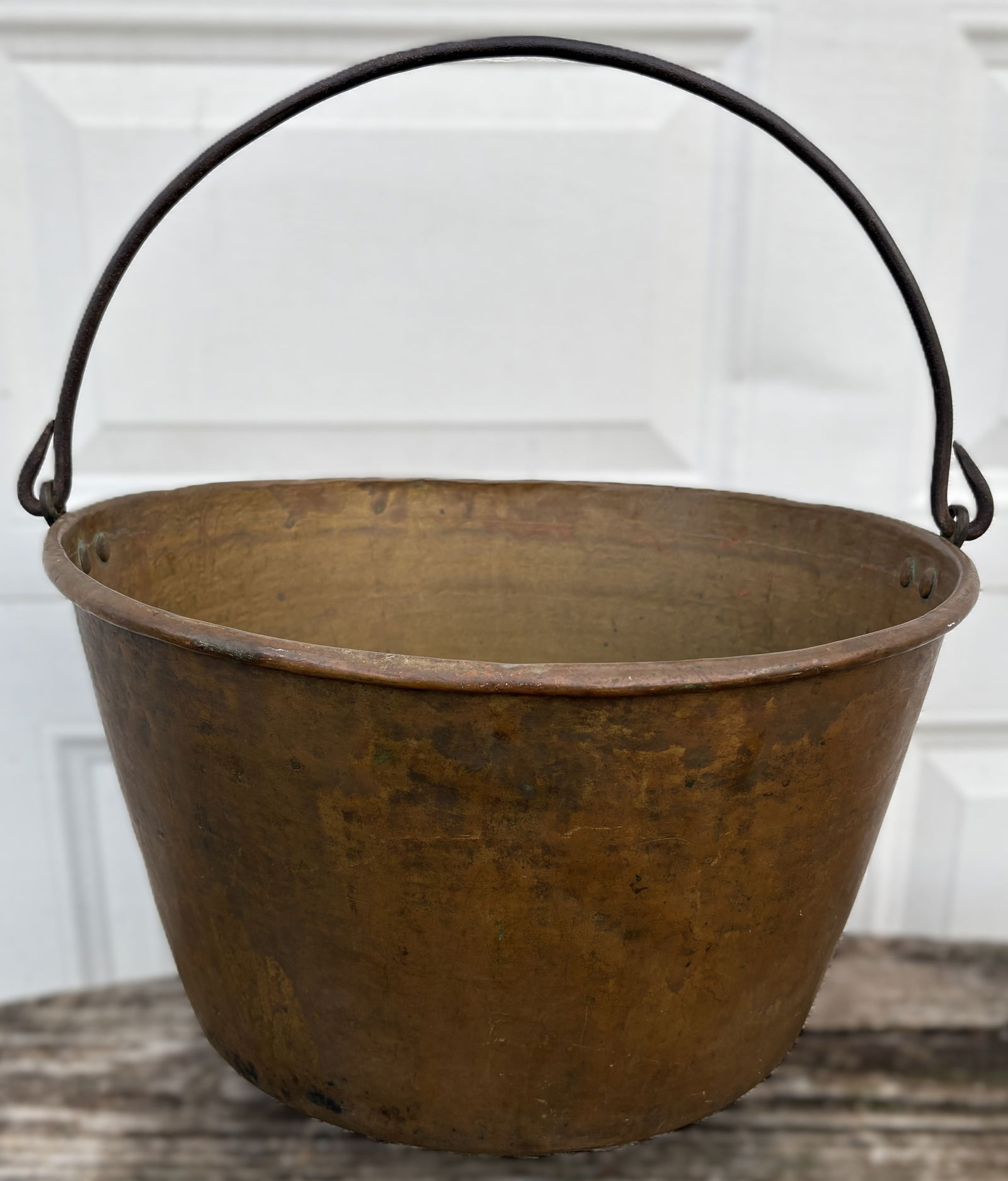 Large Copper Kettle with Hand Forged Iron Handle ~ Apple Butter: Date/Period: unknownDimension: 18.5" diameter 11" tall (21" tall with handle up)Material: brassAdditional Information: This antique copper kettle is a rare find for collectors of old metalware. Its