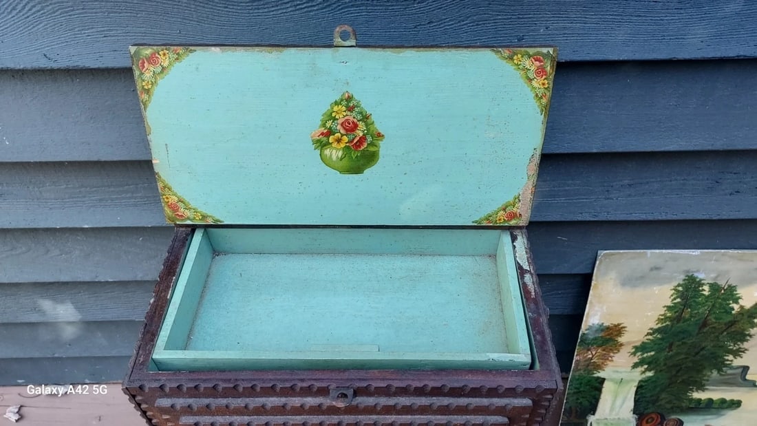 Folk Art Tramp Art Box Huge - 4