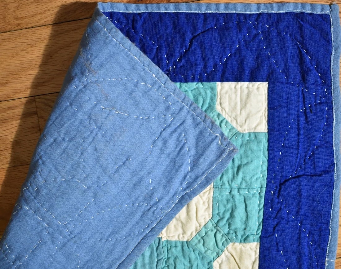 Authentic 30's Blue & White Doll Quilt - 4