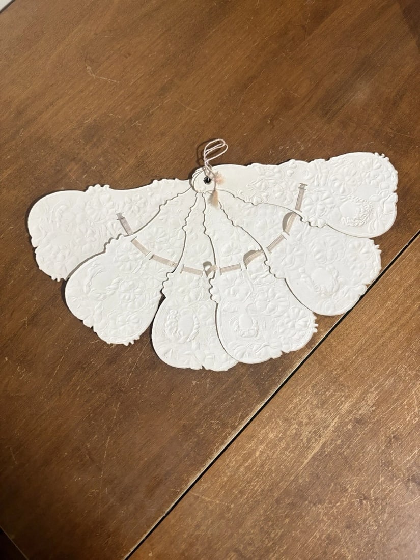 German Die Cut Fan - 4