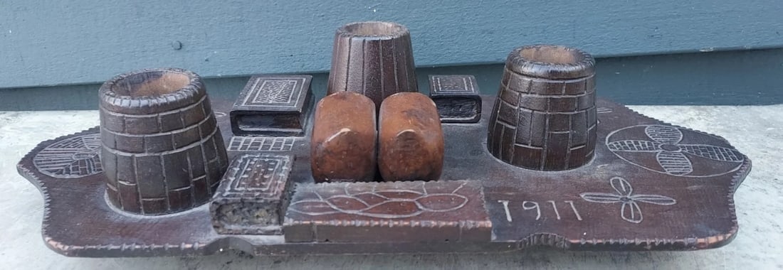 American Folk Or Tramp Art Smoking Tray 1911 Carvings: Great looking piece in excellent condition. Nice detail and attractive piece. Dated 1911 period. Measure 17 x 10 " Shipping charges include insurance. Shipping:Domestic: Flat-rate of $25.00 to