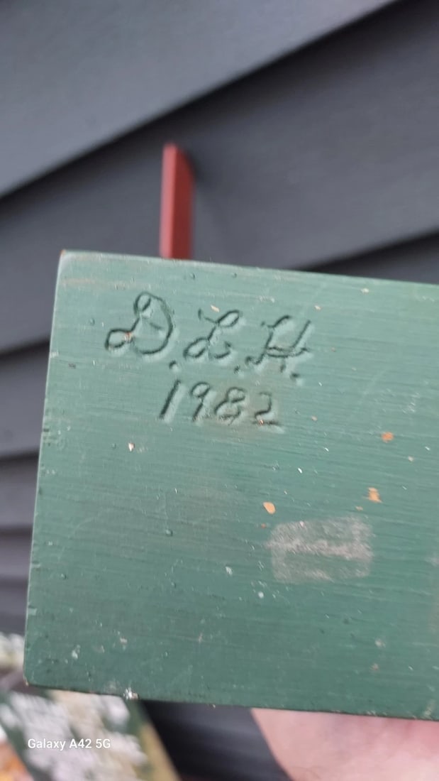 Carved Whirlygig 1982 Scarecrow Or Snowman - 4