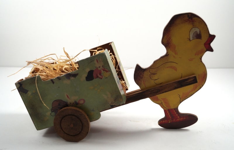 Easter Chick Pulling Cart Candy Container Toy - 4