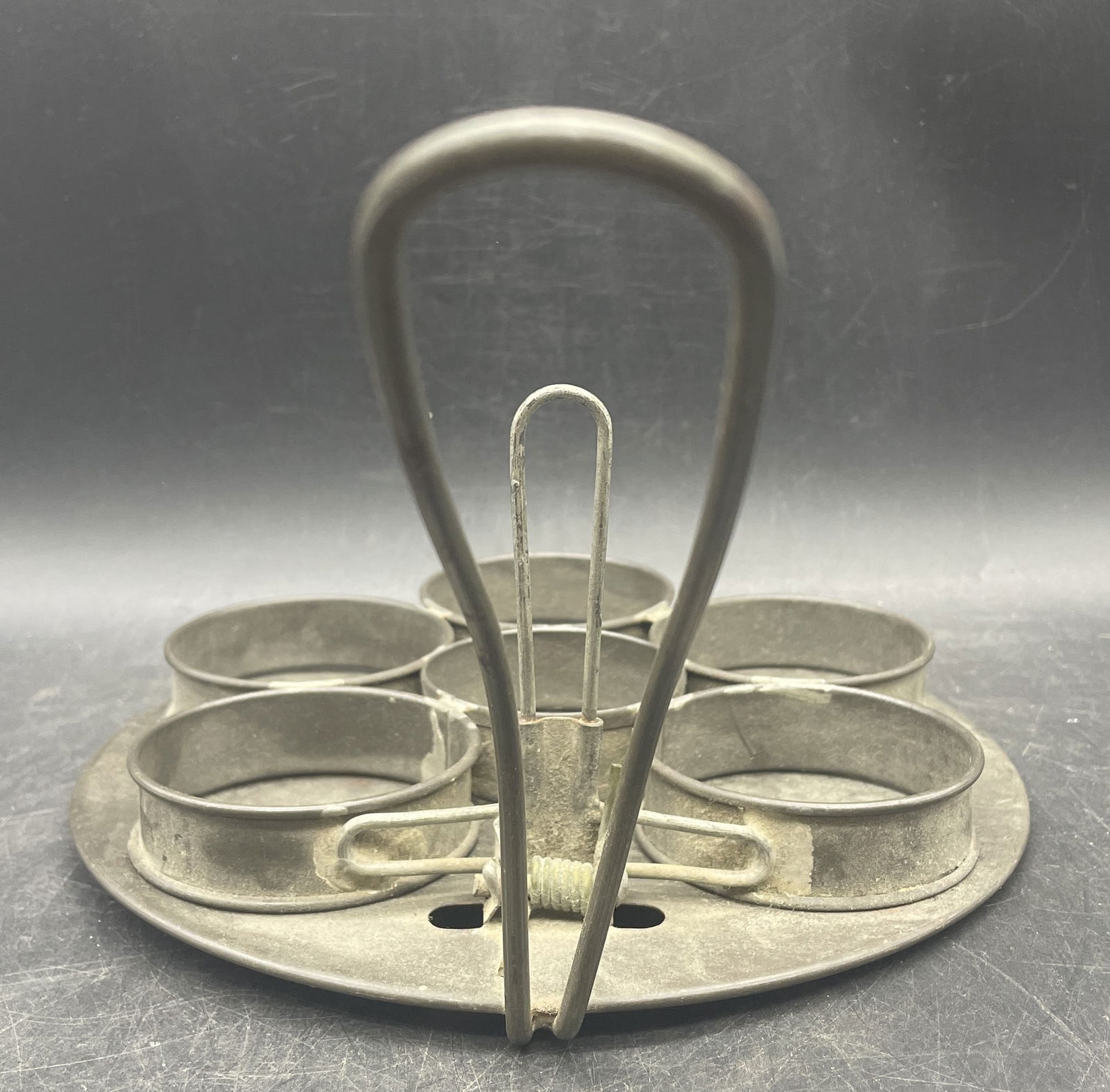 Primitive Tin Antique Poached Egg Maker, Spring Loaded Handle, 6 Rings - 5