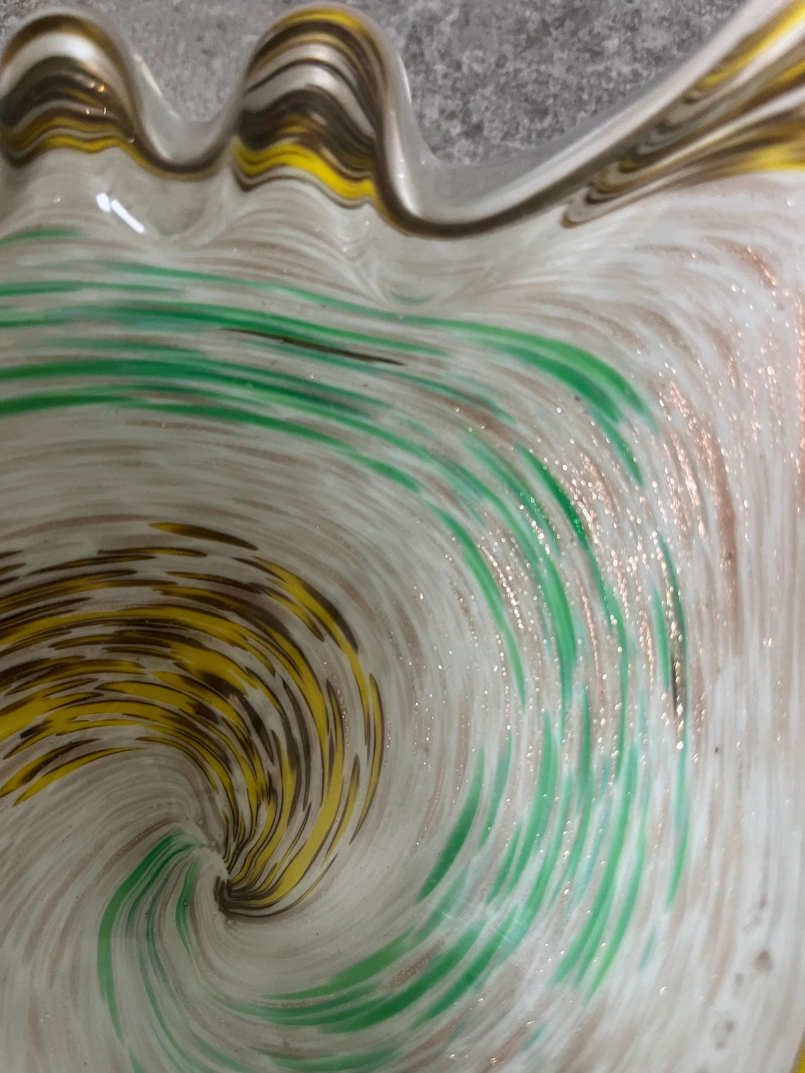 1960s Fratelli Toso Mottled Aventurine Gold Swirl Murano Art Glass Catchall or Bowl - 4