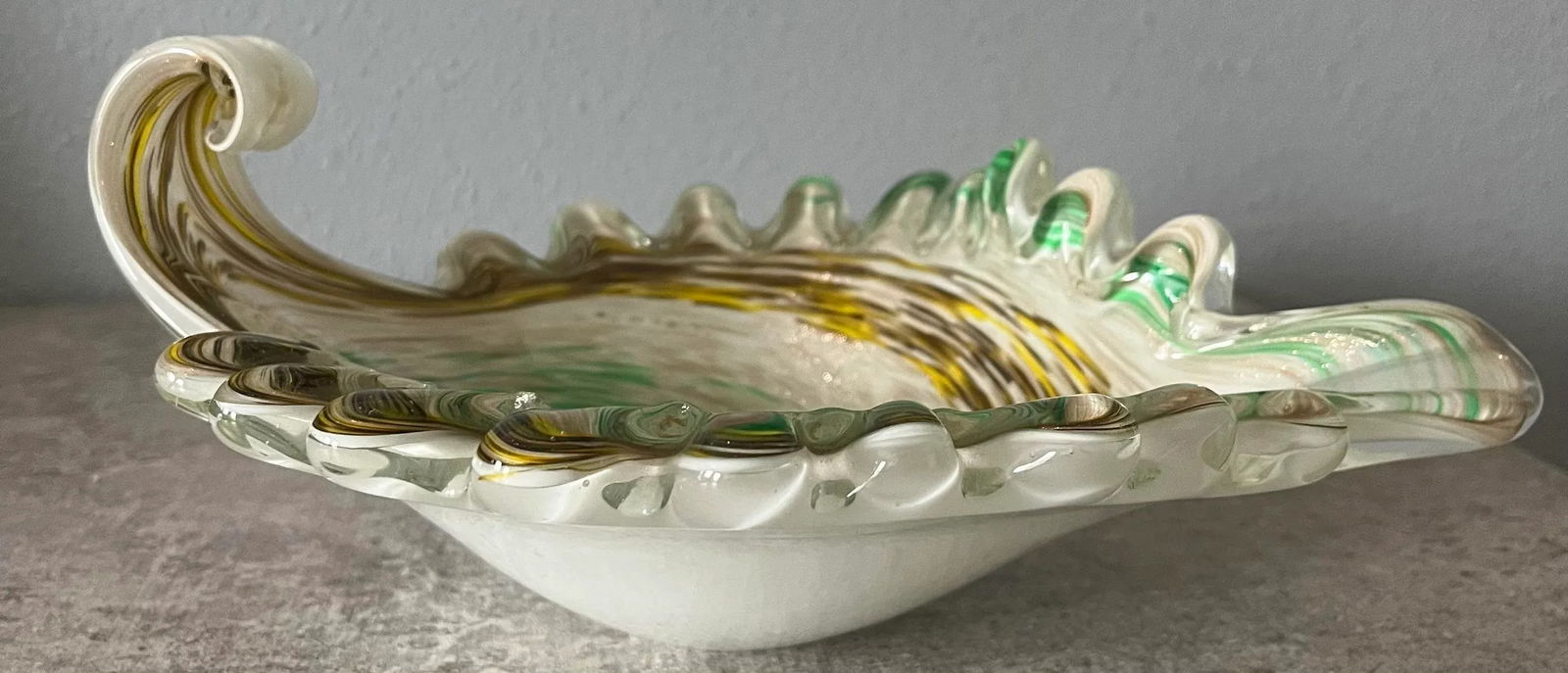 1960s Fratelli Toso Mottled Aventurine Gold Swirl Murano Art Glass Catchall or Bowl - 7