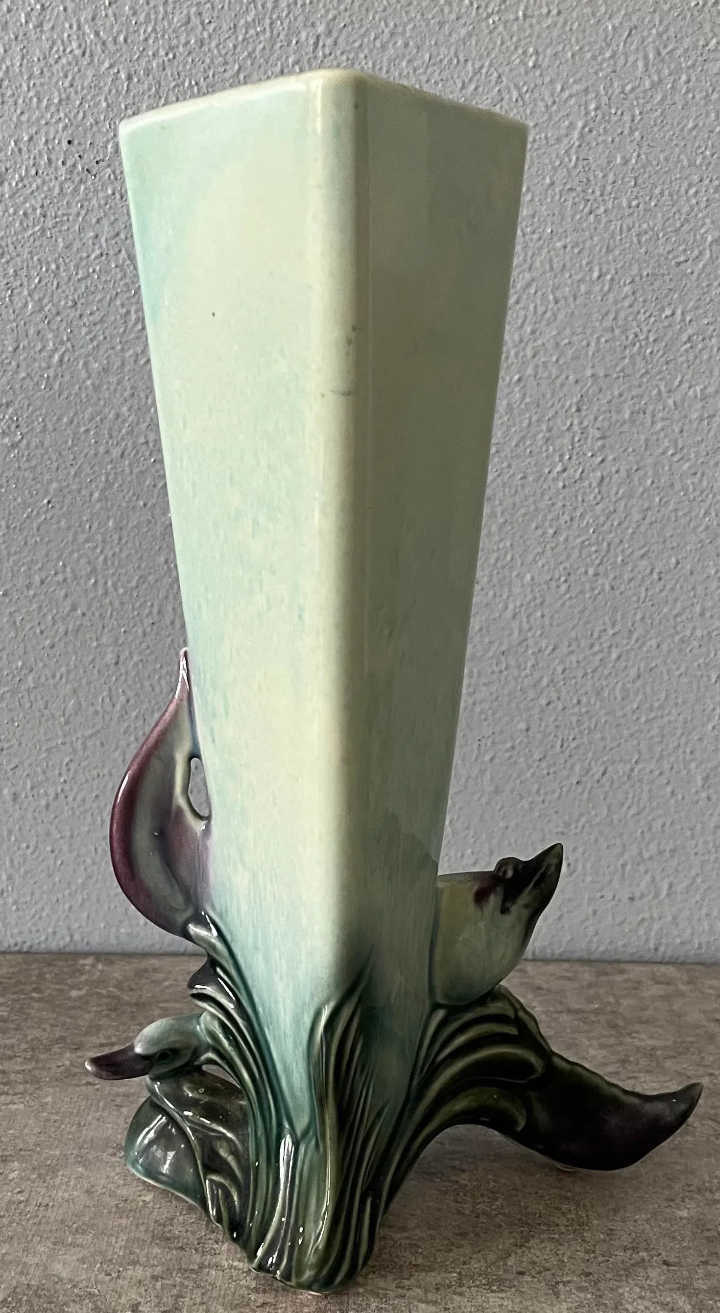 1990s Hull Pottery Swan Vase - 4