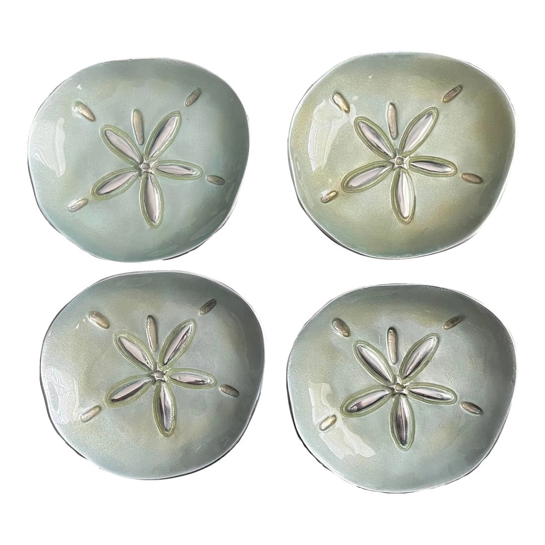 1980s Mariposa Sand Dollar Canapé Plates- Handmade Set of 4: Mariposa is the maker of these 4 coastal themed canapé plates. All handmade in Mexico, there may be tiny differences between them but they are negligible at best. Color differences to be