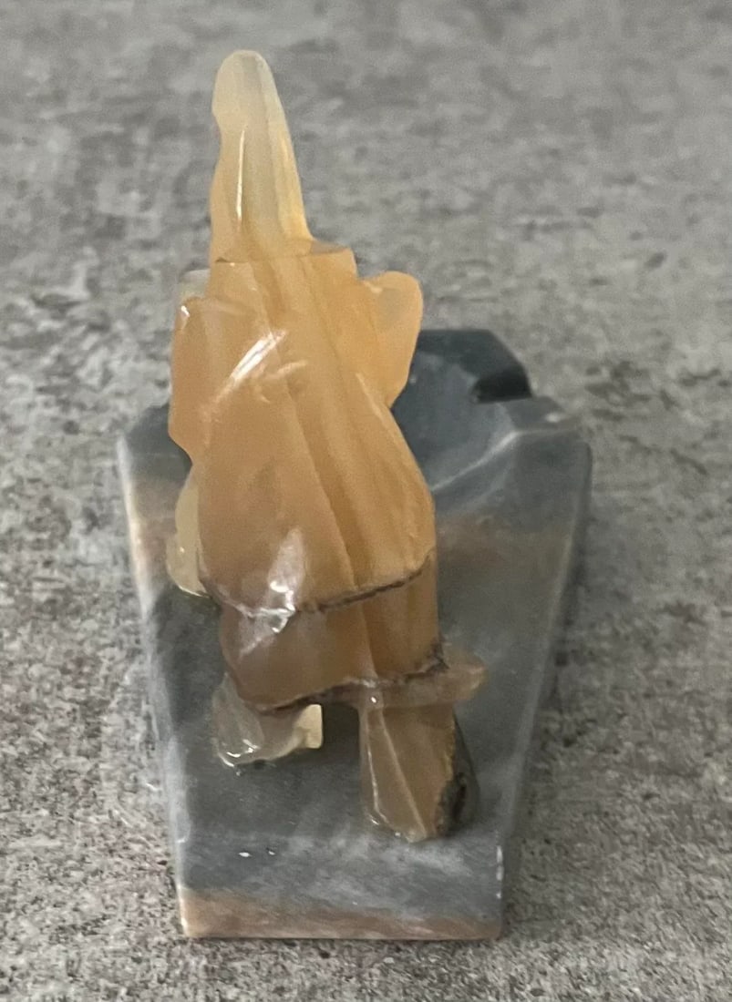 1970s Petite Marble Elephant Ashtray - 4