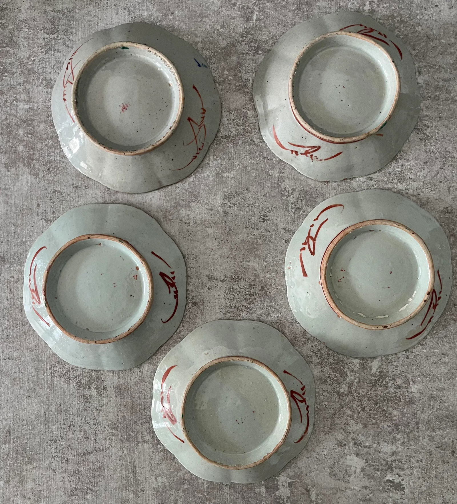 18th Century Qing Dynasty Footed Bowls- Set of 5 - 6