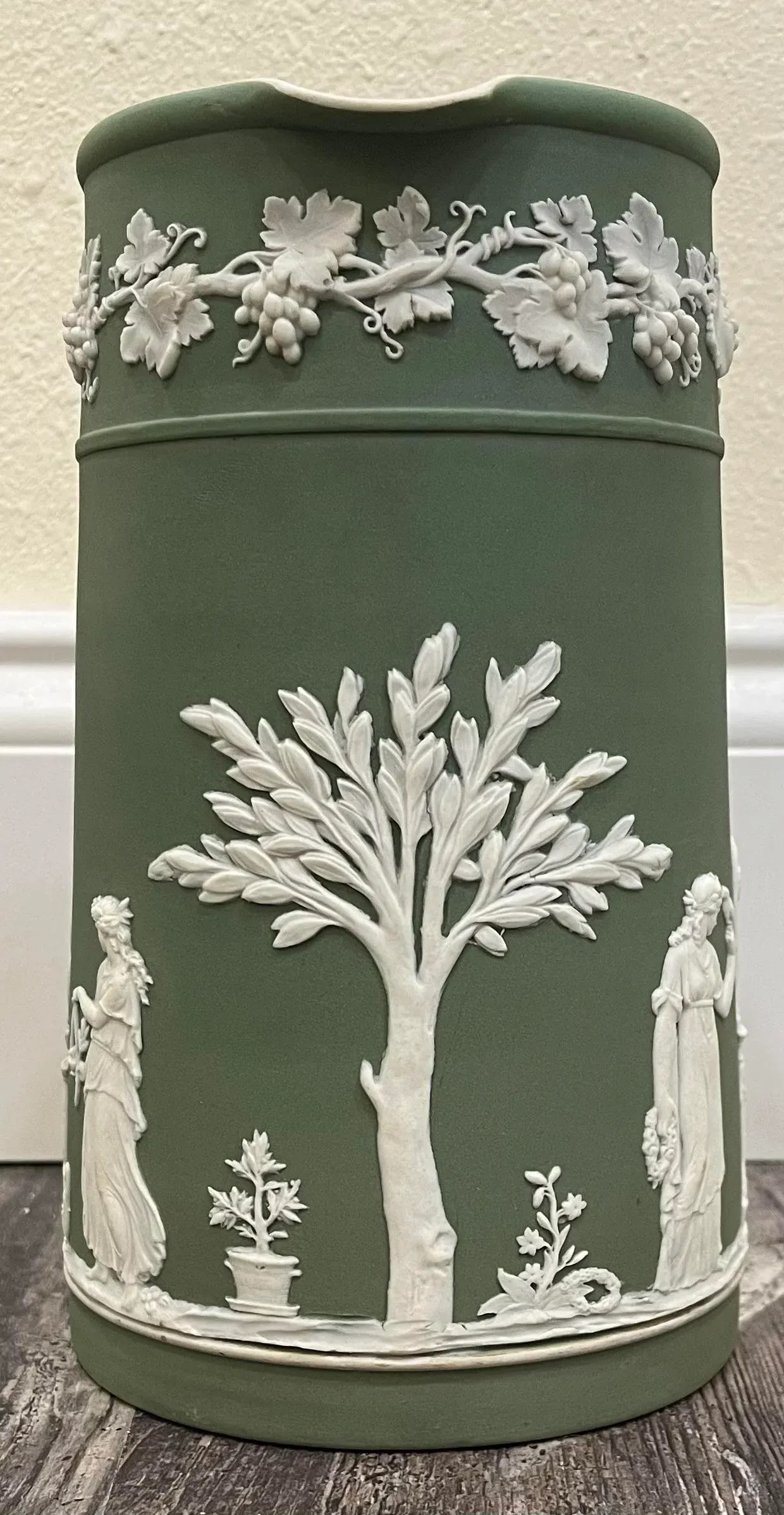 Sage Green Wedgwood Dipped Jasperware Pitcher, Circa 1912 - 3