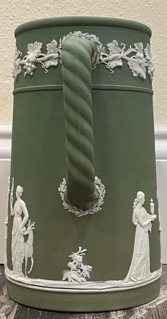 Sage Green Wedgwood Dipped Jasperware Pitcher, Circa 1912 - 7
