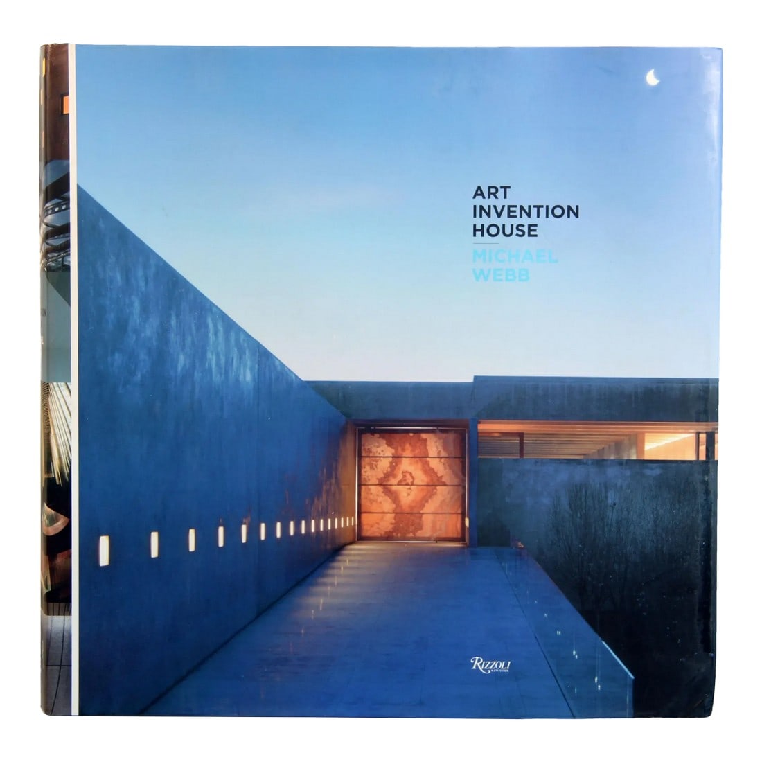 Art Invention House Coffee Table Architecture Book: Great contemporary book on modern architecture by Michael Webb. 320 pages, measures 12.25" by 12.25". Good condition, does have a dented corner as shown in the closeup. Condition: Alterations: