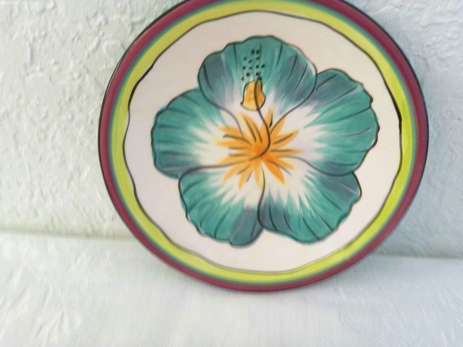 1980s Clay Art Hibiscus Plates, Set of 5 - 3