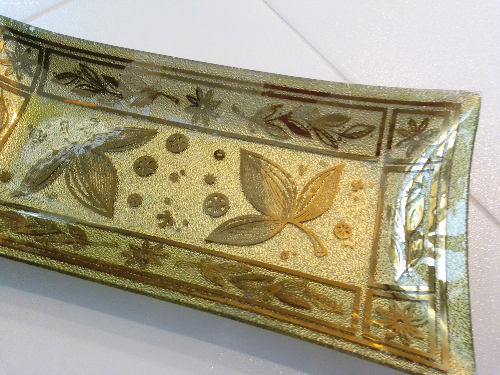 Mid-Century Georges Briard Inspired Botanical Gold Leaf Tray - 3