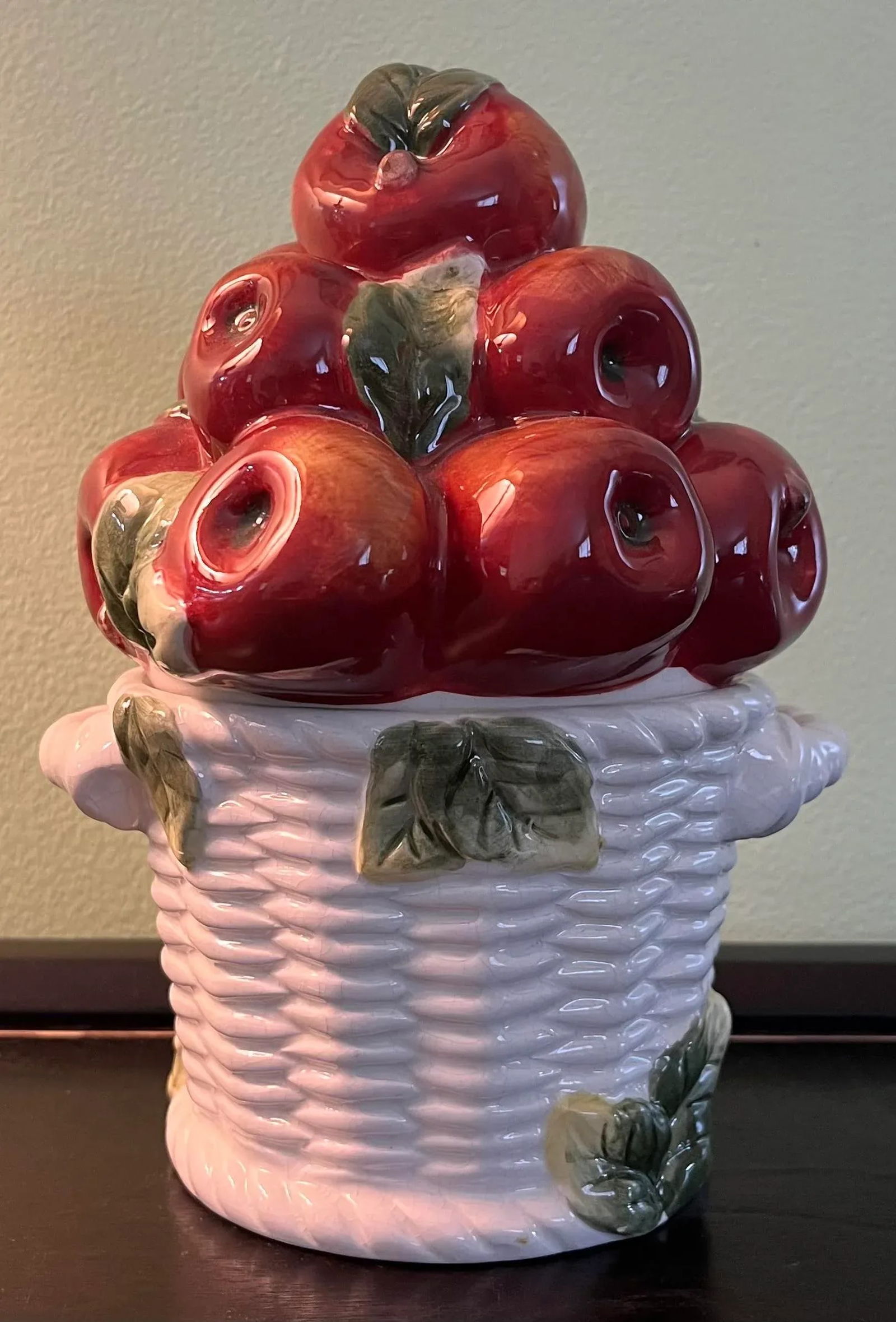 1990s Kaldun and Bogle Majolica Style Apple Jar Topiary - 7