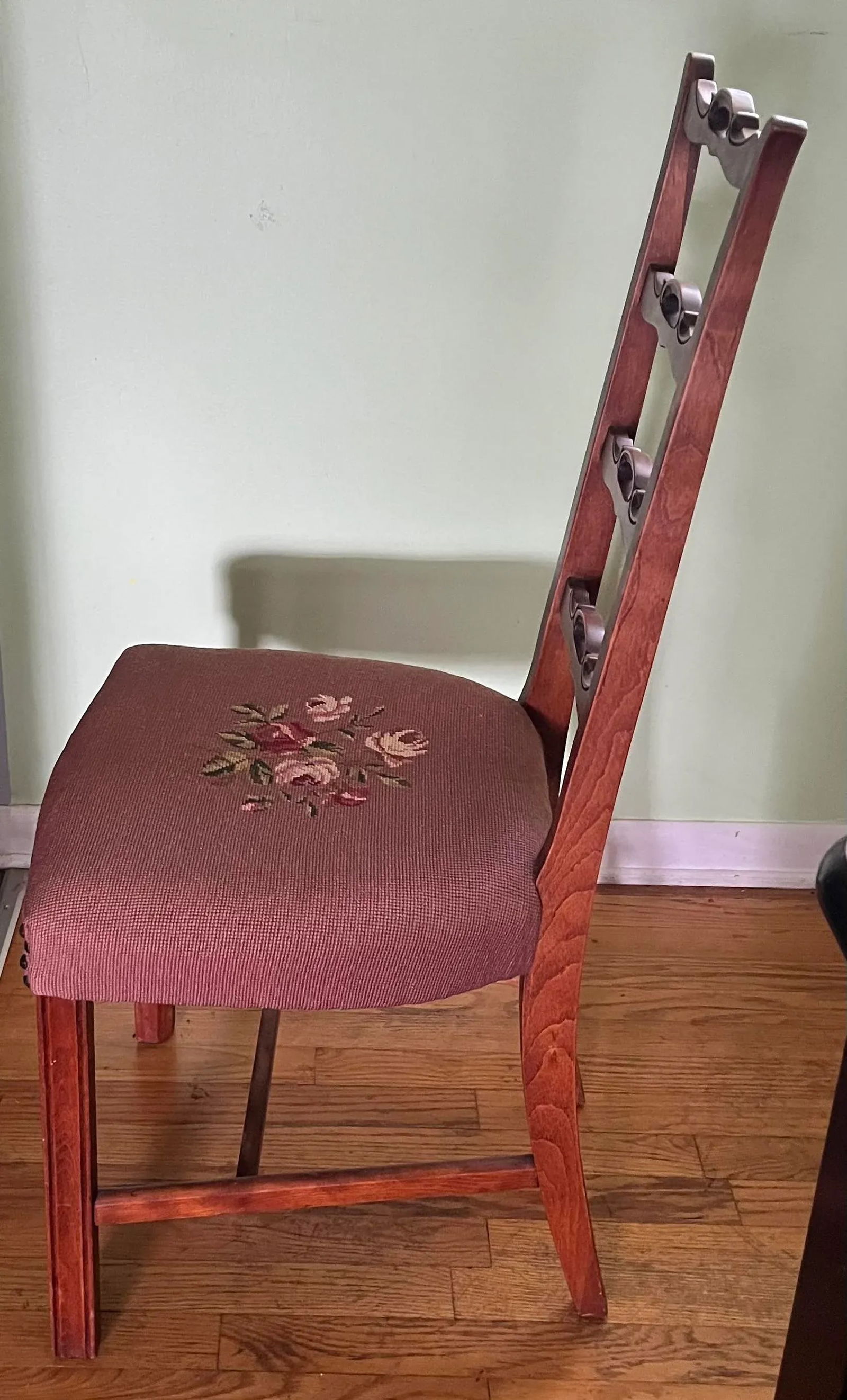 Circa 1800s Victorian Ribbonback Needlepoint Chair - 4