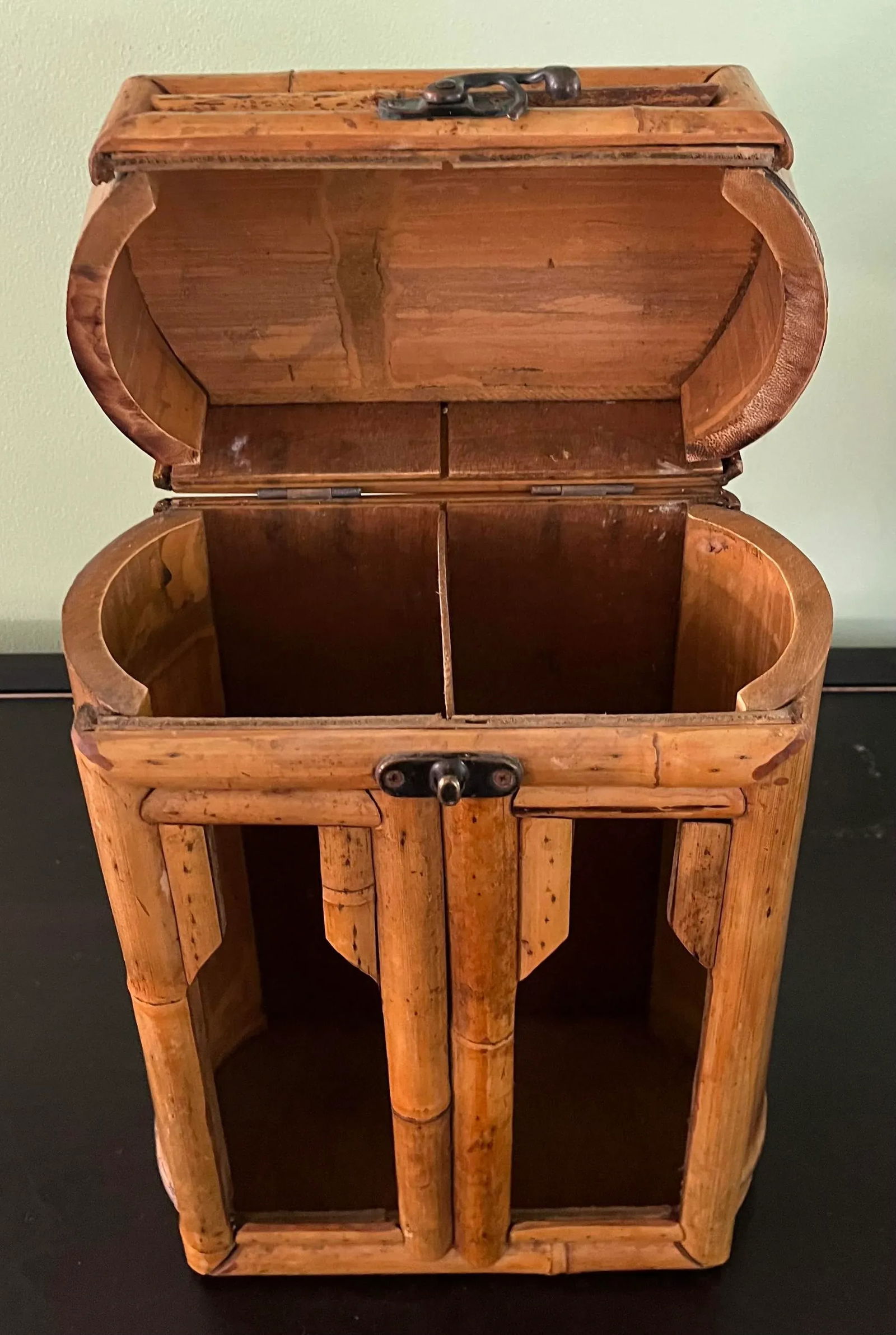 1960s Bamboo Double Wine Bottle Carrier - 5